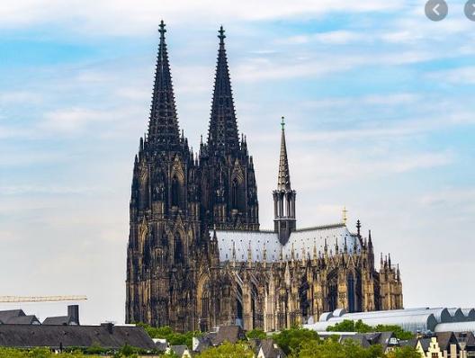 Der Kölner Dom - Hohe Domkirche St. Petrus