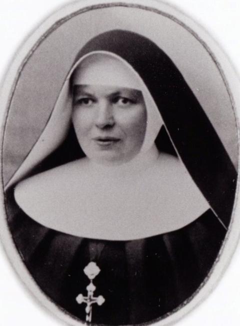 Schwester Adulpha (Adriana) Ypelaar