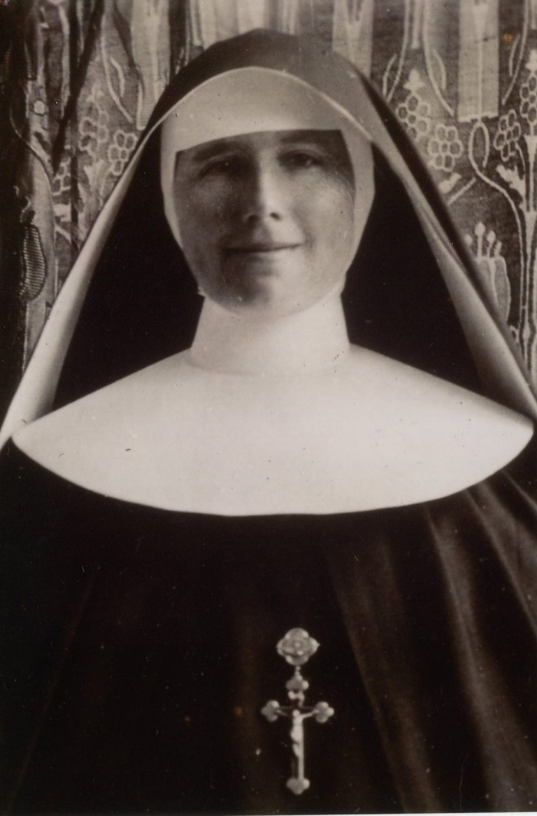 Schwester Dolorosia (Anna) Ruholl